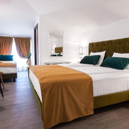 Artelier Vama Veche Hotel Ngoại thất bức ảnh