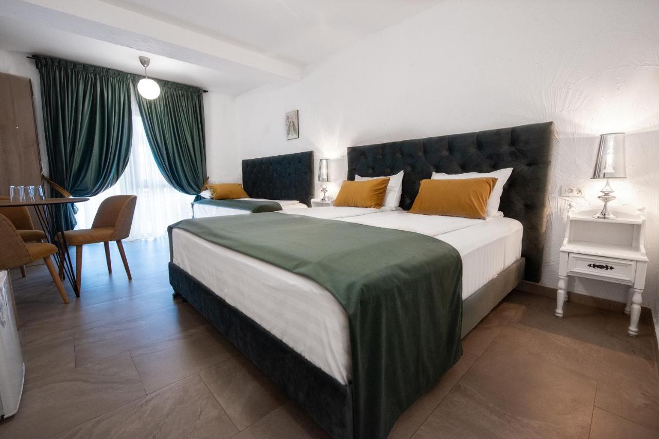 Artelier Vama Veche Hotel Ngoại thất bức ảnh